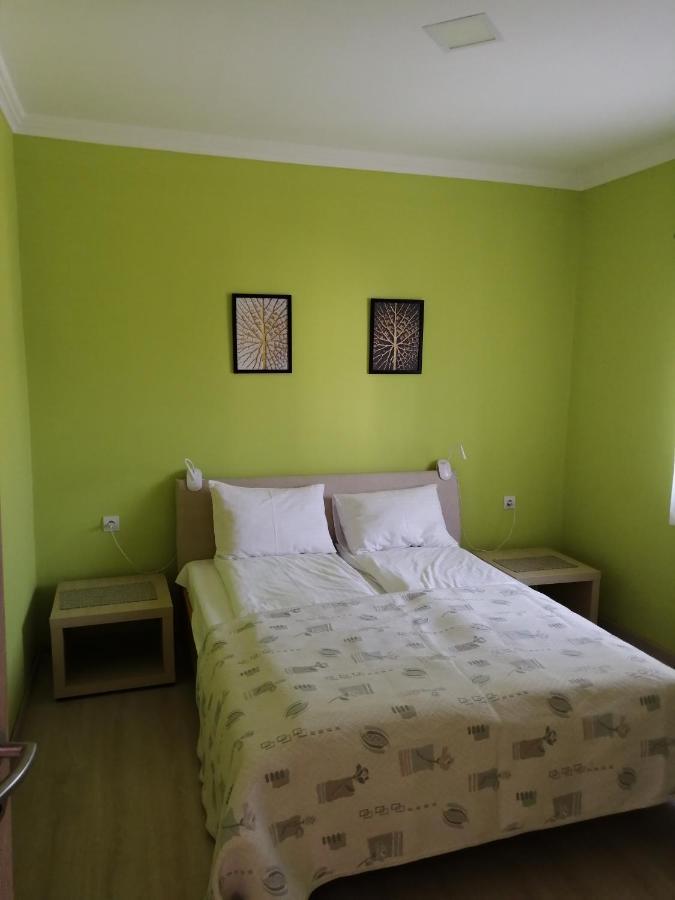 באלאטונפורד Lux Apartman מראה חיצוני תמונה