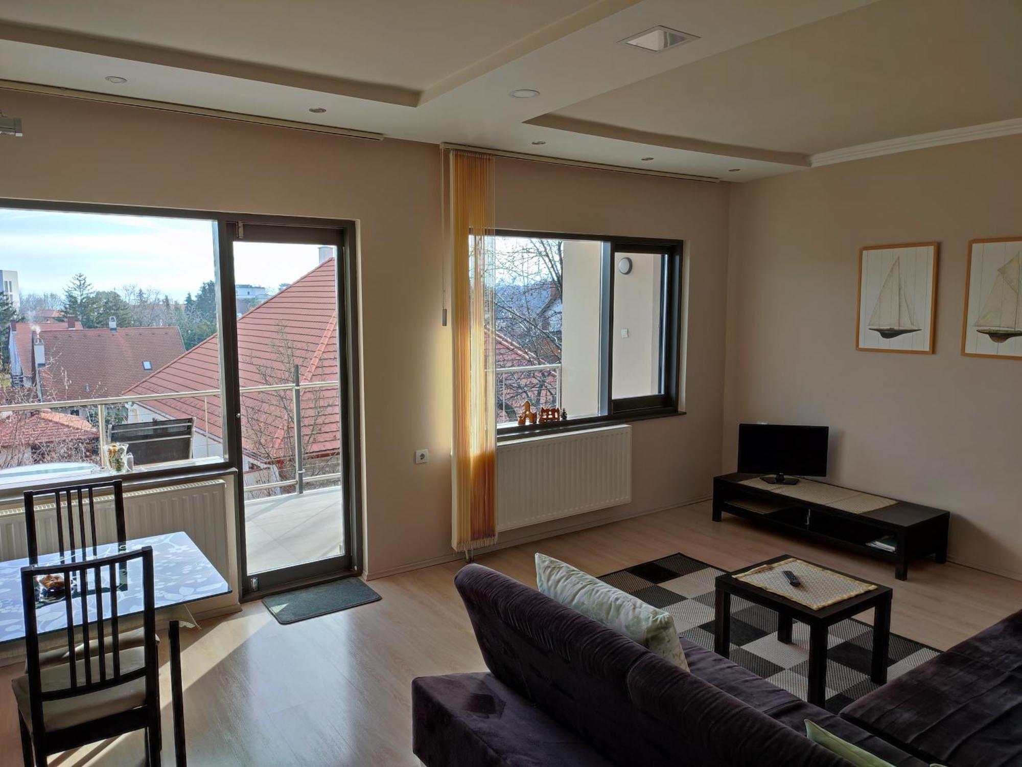 באלאטונפורד Lux Apartman מראה חיצוני תמונה