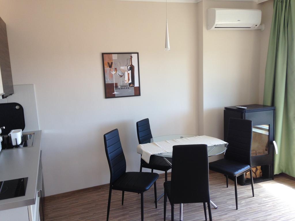 באלאטונפורד Lux Apartman מראה חיצוני תמונה
