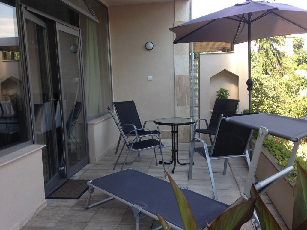 באלאטונפורד Lux Apartman מראה חיצוני תמונה